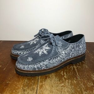 Urban Outfitters Blue Paisley Geoff Wallabee Derby shoes 11M